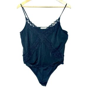 NEW Abercrombie & Fitch Black Lace Sheer Sleeveless V-Neck Tank Bodysuit Size M